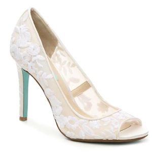 Betsey Johnson Mave Pump